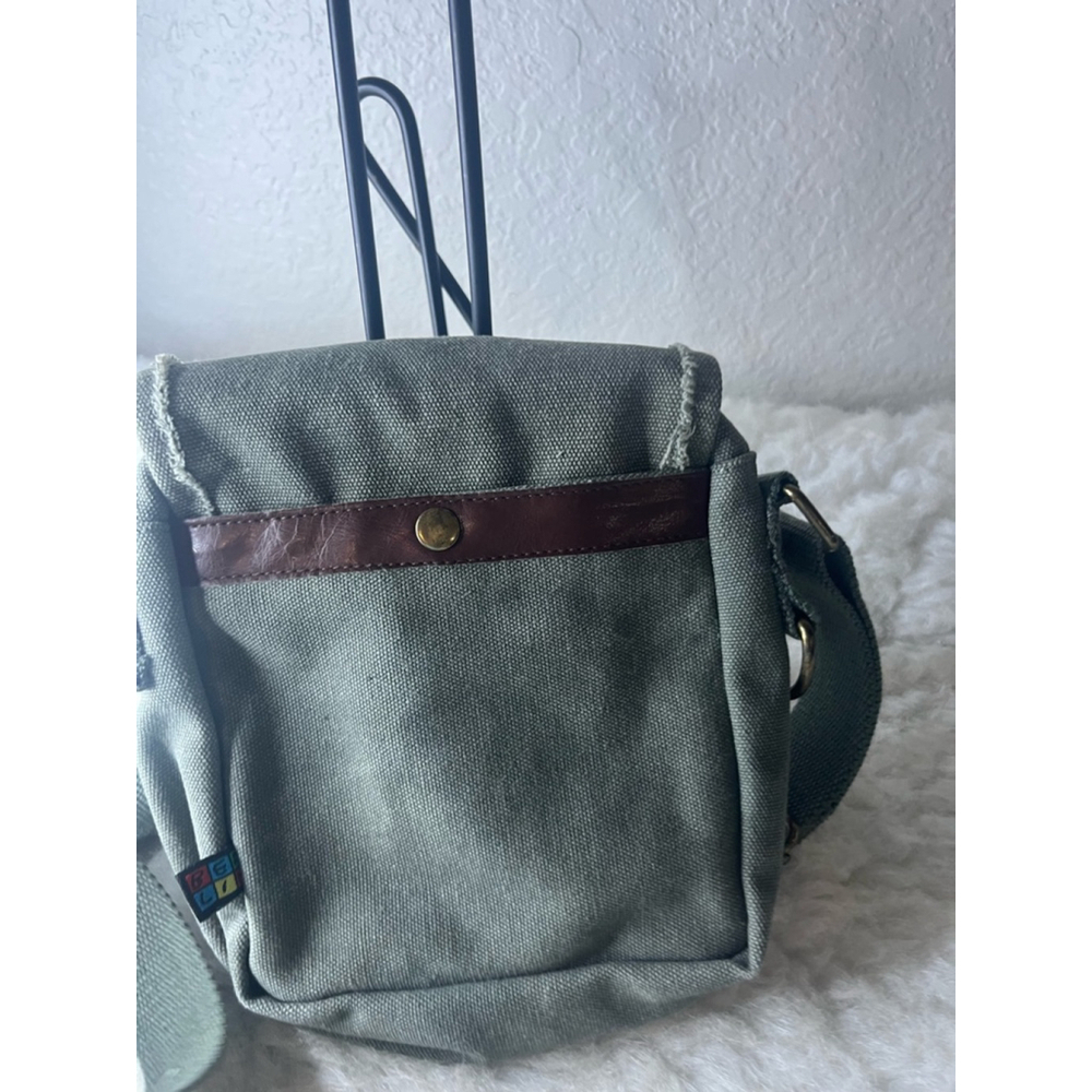 Berlin Army Green Canvas Crossbody Bag Purse Adjustable Strap - UK Flag Germany - Picture 7 of 10